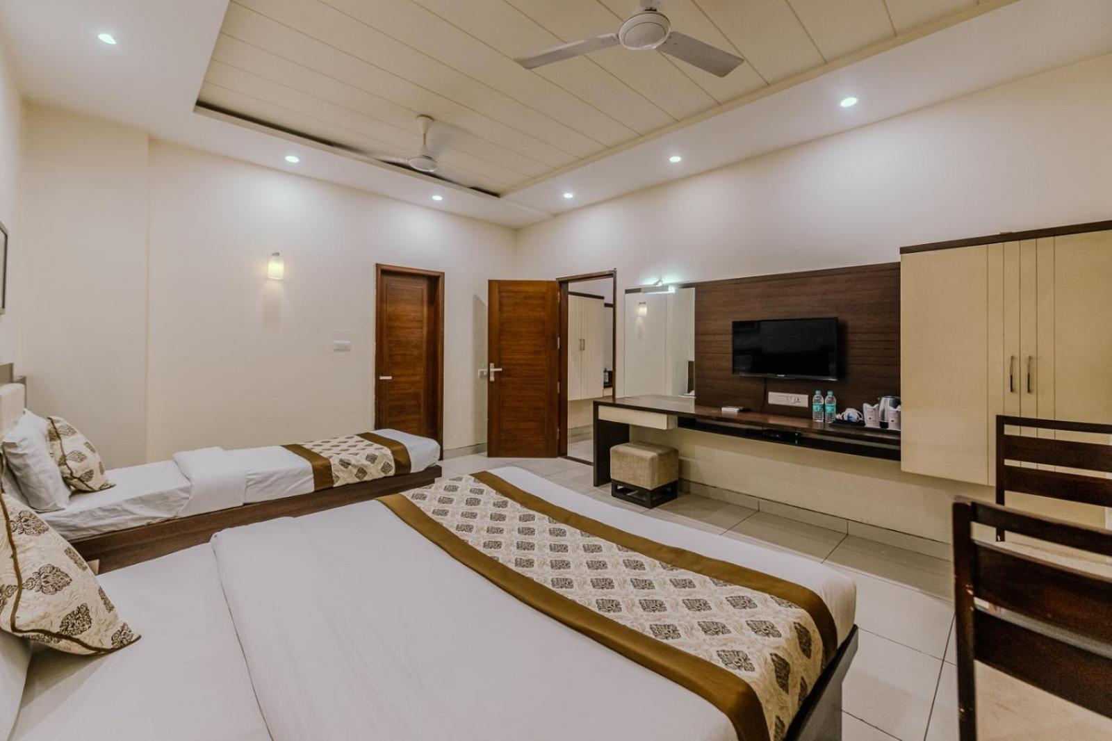 Hotel Fortune Plaza Ajmer Eksteriør billede